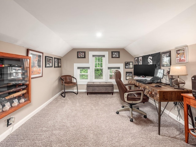 624 Oakwood Ave, Columbus, OH 43205 - carpeted office space featuring vaulted ceiling