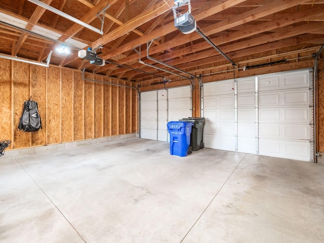 624 Oakwood Ave, Columbus, OH 43205 - garage with a garage door opener