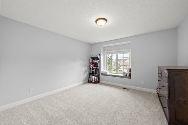 6820 Mahogany Dr, Galena, OH 43021 - bedroom featuring baseboards and light colored carpet