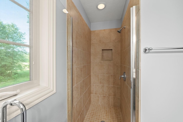 6820 Mahogany Dr, Galena, OH 43021 - full bathroom featuring a shower stall and a textured ceiling