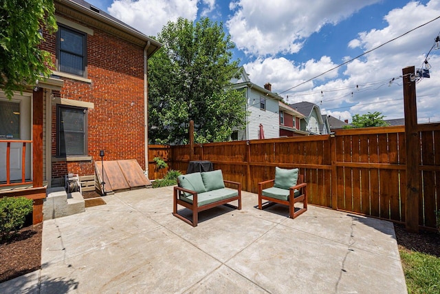 199 E Gates St, Columbus, OH 43206 - view of patio / terrace featuring an outdoor hangout area