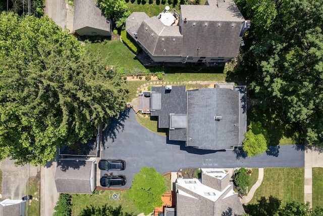 70 N Cassingham Rd, Columbus, OH 43209 - aerial view
