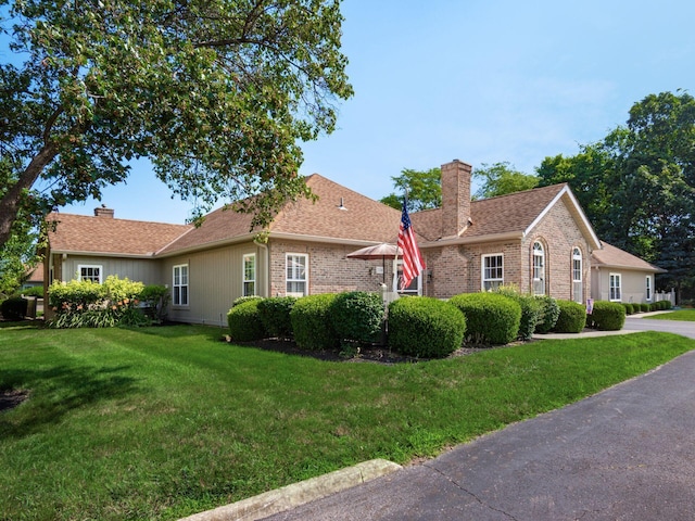 2336 Willowside Ln, Grove City, OH 43123 - photo 1
