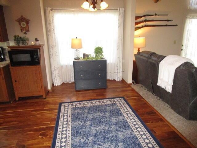 5669 Maplewood Ct, Lewis Center, OH 43035 - sitting room featuring wood finished floors