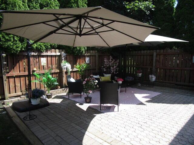 5669 Maplewood Ct, Lewis Center, OH 43035 - view of patio / terrace