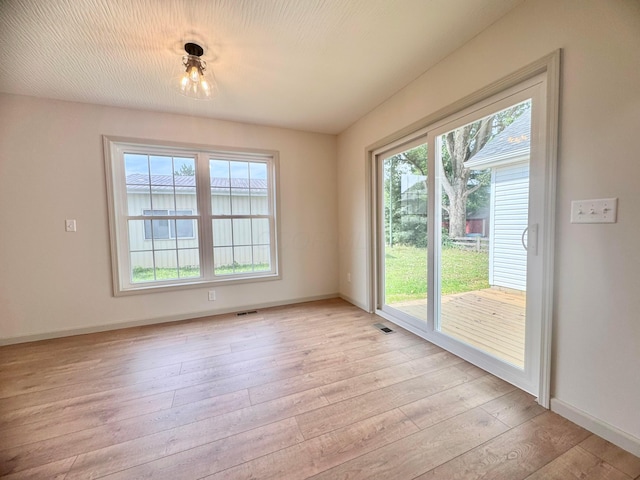 285 E Granville St, Sunbury, OH 43074 - photo 14