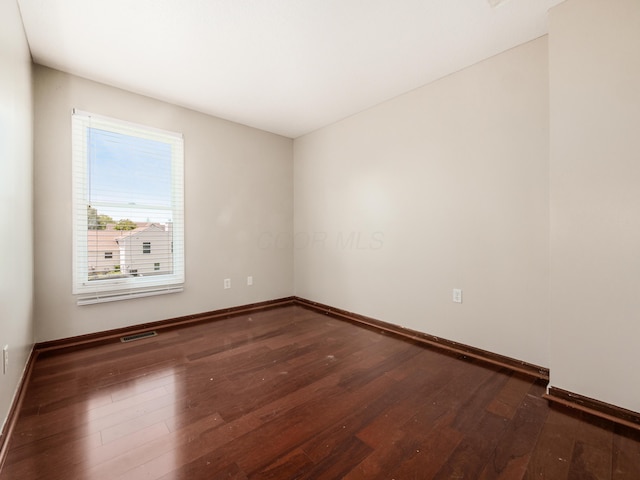 419 Sycamore Creek St, Pickerington, OH 43147 - unfurnished room featuring wood-type flooring and baseboards