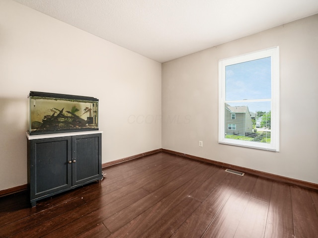 419 Sycamore Creek St, Pickerington, OH 43147 - empty room featuring dark wood-style floors and baseboards