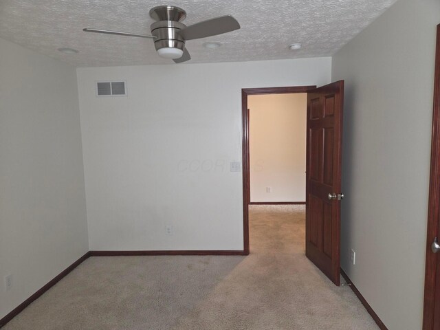 2771 Abbey Knoll Dr, Lewis Center, OH 43035 - photo 22