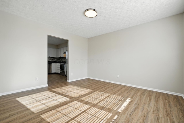 1771 Fern Trail Dr, Lancaster, OH 43130 - unfurnished room featuring wood finished floors and baseboards