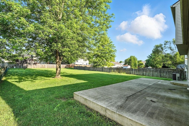 1771 Fern Trail Dr, Lancaster, OH 43130 - fenced backyard with a patio area