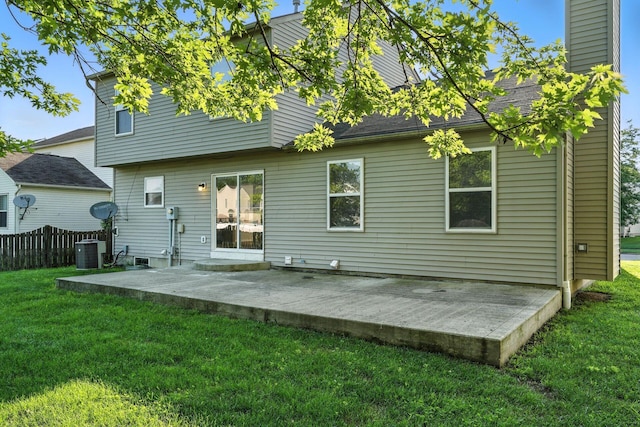 1771 Fern Trail Dr, Lancaster, OH 43130 - back of property featuring a patio area and a chimney