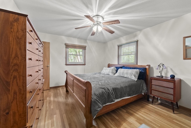 1539 Clubview Blvd S, Columbus, OH 43235 - bedroom with light wood-style flooring and a ceiling fan