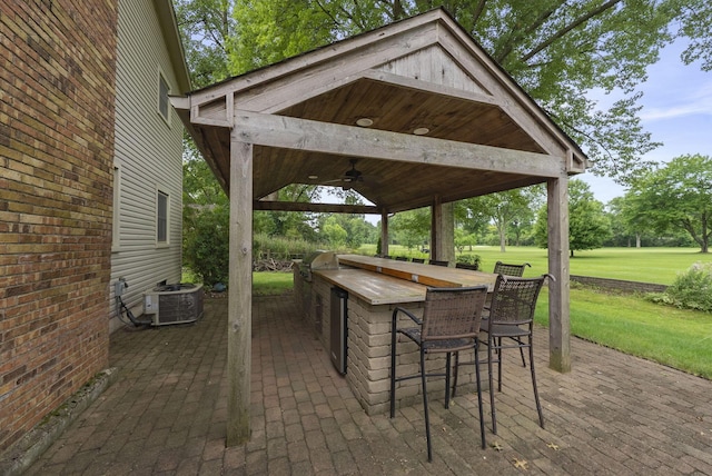 1539 Clubview Blvd S, Columbus, OH 43235 - view of patio / terrace with a ceiling fan, a gazebo, and area for grilling
