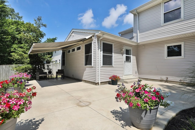 2253 Otter Ln, Dublin, OH 43016 - rear view of house with a patio