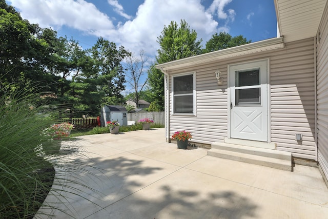2253 Otter Ln, Dublin, OH 43016 - entrance to property featuring a patio area