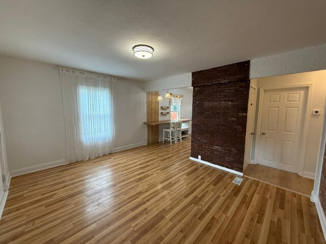 2790 Azelda St, Columbus, OH 43211 - photo 3