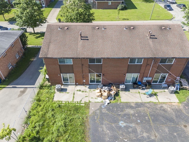 3654 Arnelle Rd, Columbus, OH 43228 - view from above of property