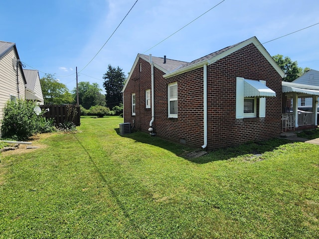 850 Grafton Rd, Newark, OH 43055 - view of property exterior featuring brick siding, a lawn, and crawl space