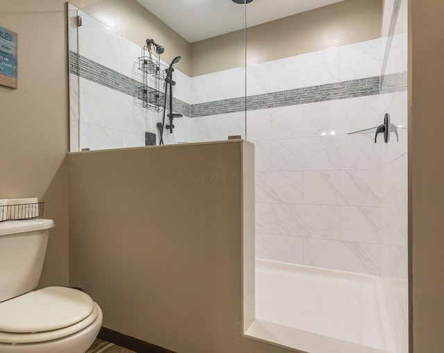 19366 Laurel Run Rd, Nelsonville, OH 45764 - full bath featuring a walk in shower and toilet