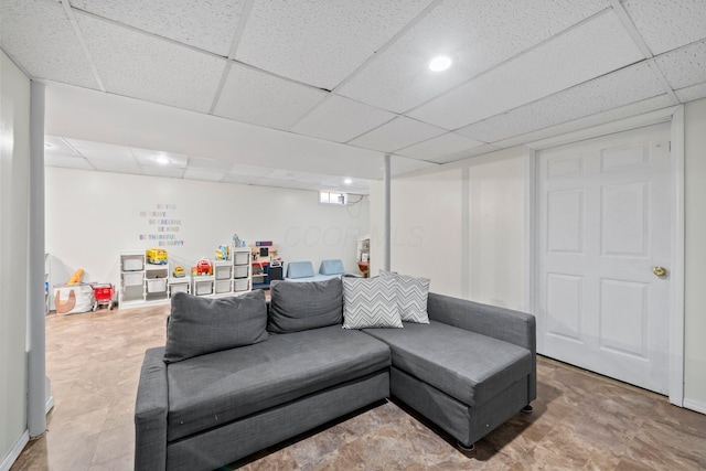 2387 Sutter Pkwy, Dublin, OH 43016 - living area featuring a paneled ceiling