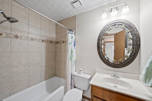 2387 Sutter Pkwy, Dublin, OH 43016 - bathroom featuring shower / tub combo with curtain and vanity