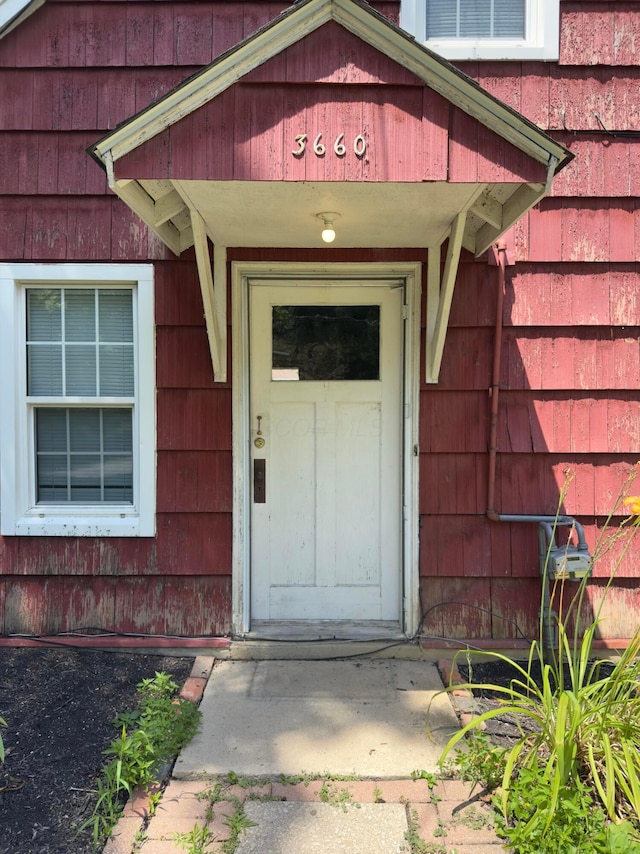 3660 Watt Rd, Columbus, OH 43230 - doorway to property