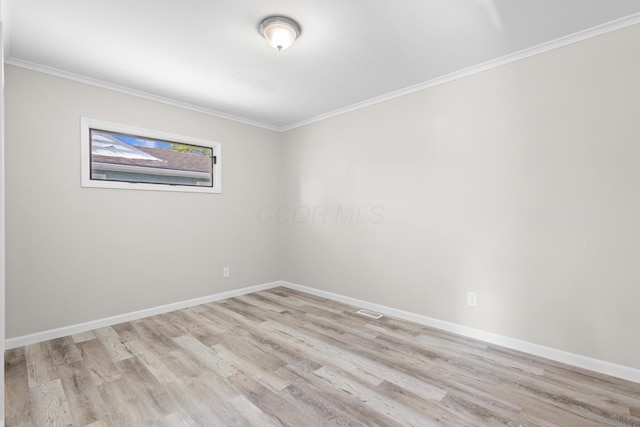 3851 Security Dr, Grove City, OH 43123 - empty room featuring light wood-style flooring and ornamental molding