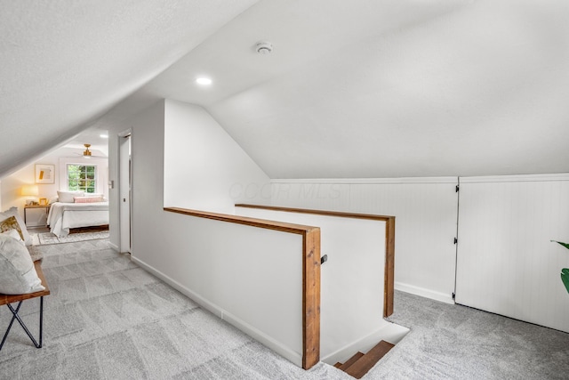287 S Roys Ave, Columbus, OH 43204 - bonus room with carpet floors and vaulted ceiling