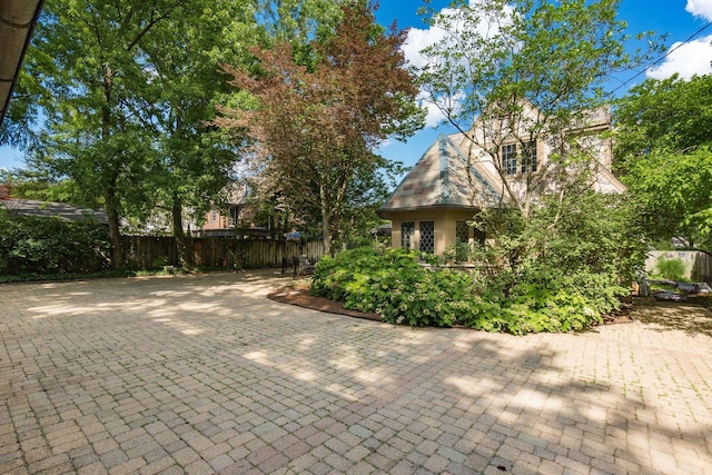 233 S Dawson Ave, Columbus, OH 43209 - view of property exterior