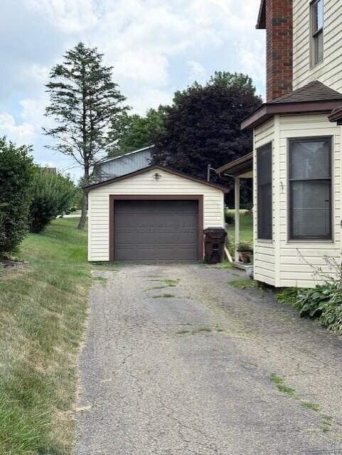 302 Cedar St, Danville, OH 43014 - photo 9