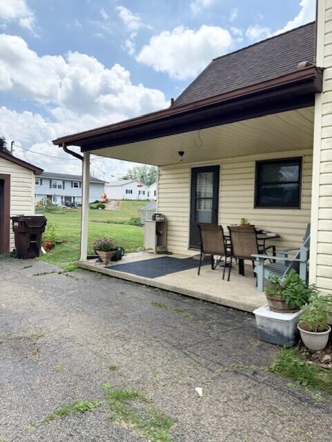 302 Cedar St, Danville, OH 43014 - photo 8