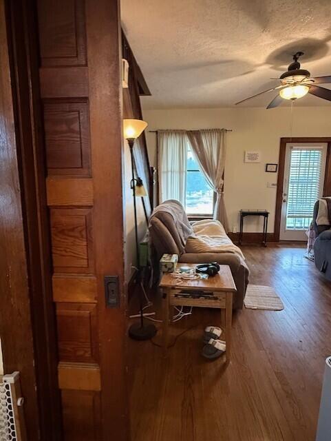 302 Cedar St, Danville, OH 43014 - photo 10