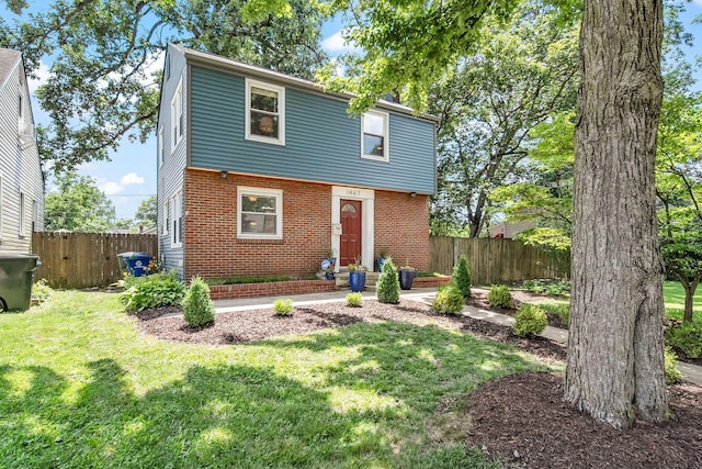 1467 Melrose Ave, Columbus, OH 43224 - colonial house with brick siding