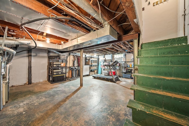 1467 Melrose Ave, Columbus, OH 43224 - view of below grade area