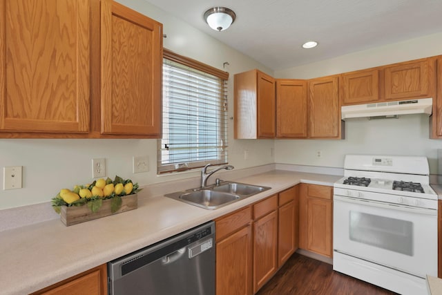 2902 Gablewood Dr, Columbus, OH 43219 - photo 2