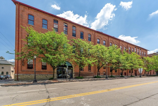544 S Front St Unit 202, Columbus, OH 43215 - photo 1