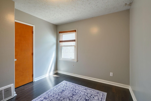 565 Springhollow Rd, Circleville, OH 43113 - photo 34
