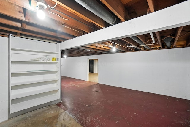 899 Meadowview Dr, Columbus, OH 43224 - view of unfinished basement