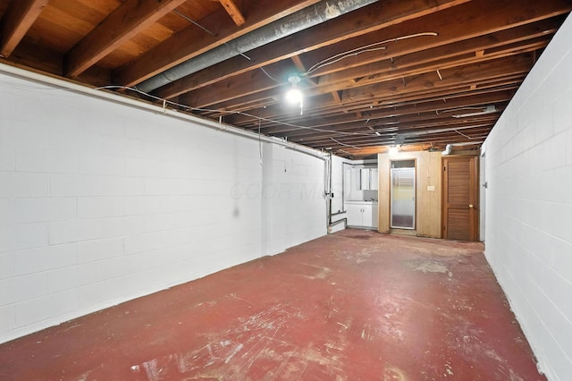 899 Meadowview Dr, Columbus, OH 43224 - unfinished below grade area with concrete block wall