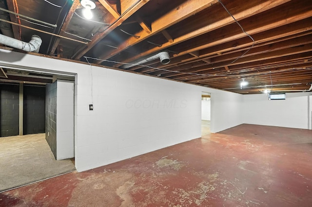 899 Meadowview Dr, Columbus, OH 43224 - view of finished basement