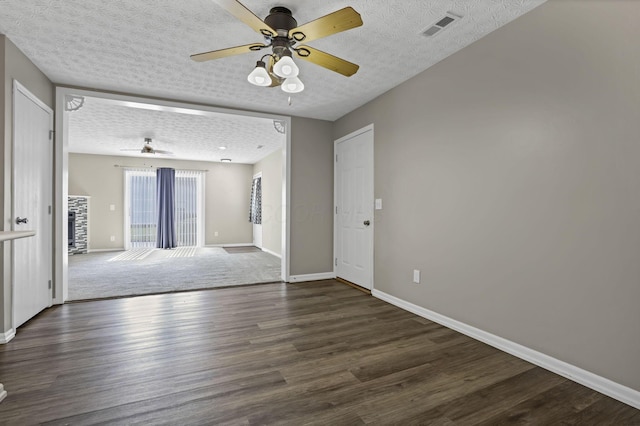 6658 Lagrange Dr Unit 43E, Canal Winchester, OH 43110 - unfurnished room with ceiling fan, wood finished floors, and a textured ceiling