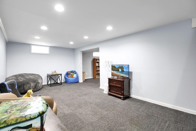 664 Dukewell Pl, Galloway, OH 43119 - sitting room featuring recessed lighting and dark carpet