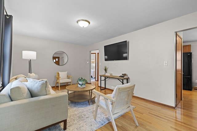 588 E Jeffrey Pl, Columbus, OH 43214 - photo 7