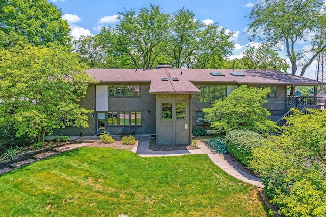 2109 W 5th Ave Unit C, Grandview Heights, OH 43212 - view of front of house with a front lawn