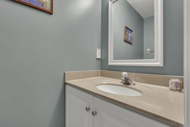 6041 Tetlin Field Dr, New Albany, OH 43054 - bathroom featuring vanity and a textured ceiling