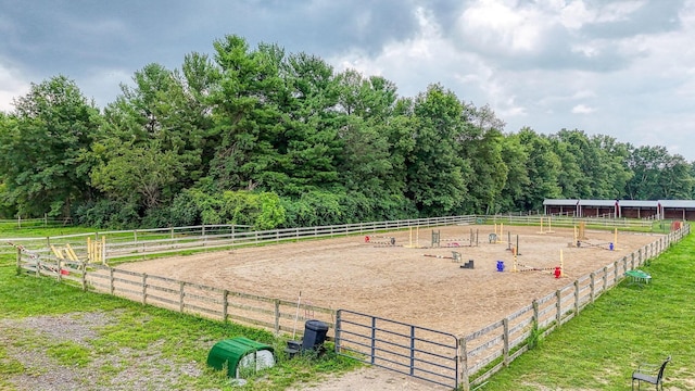 3910 Summit View Rd, Dublin, OH 43016 - view of home's community with an enclosed riding area