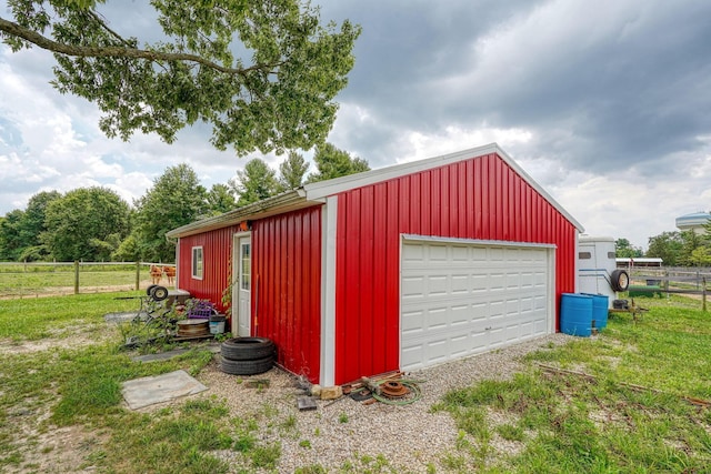3910 Summit View Rd, Dublin, OH 43016 - view of detached garage