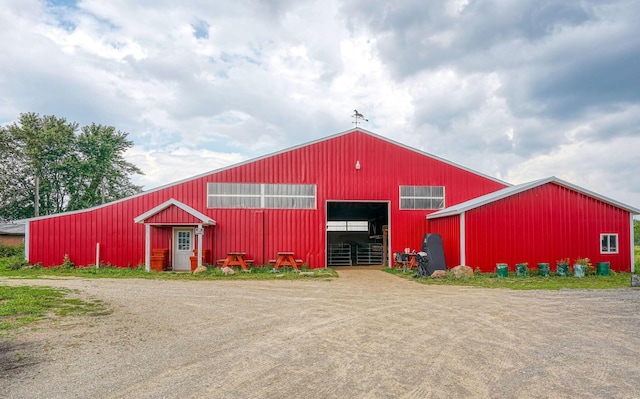 3910 Summit View Rd, Dublin, OH 43016 - view of pole building