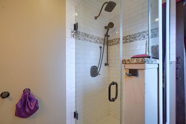 3910 Summit View Rd, Dublin, OH 43016 - bathroom featuring a shower stall